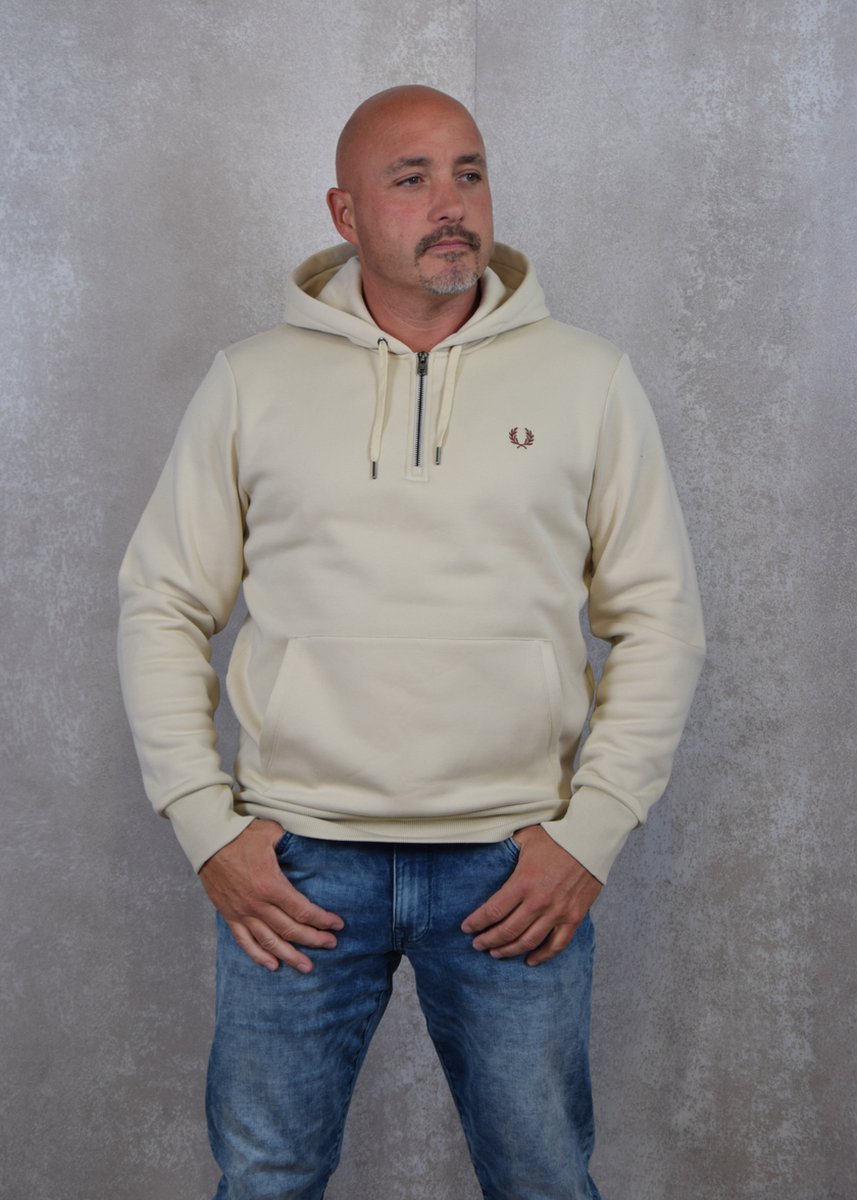 Fred Perry Hooded Fleece Back Sweatshirt Haferflocken