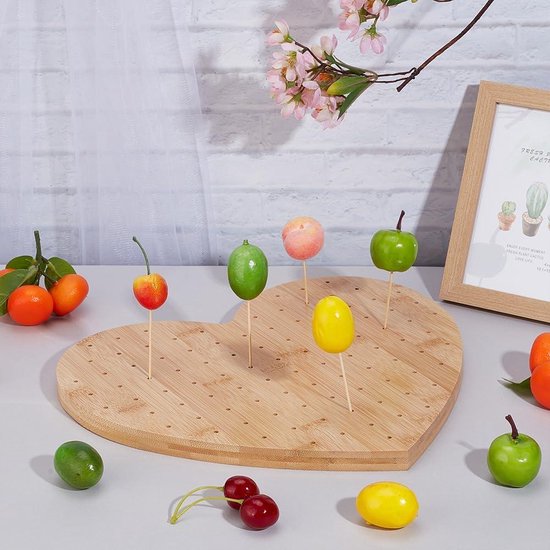 FINGERINSPIRE Bamboe Voedsel Spiesjes Houder Rechthoek Fruit Kabobs Spiesjes Stand 70 Gaten Lolly Display Stand Tarwe Kleur Houten Appetizer Voedsel Display Houder Voor Verjaardag Cocktail Party