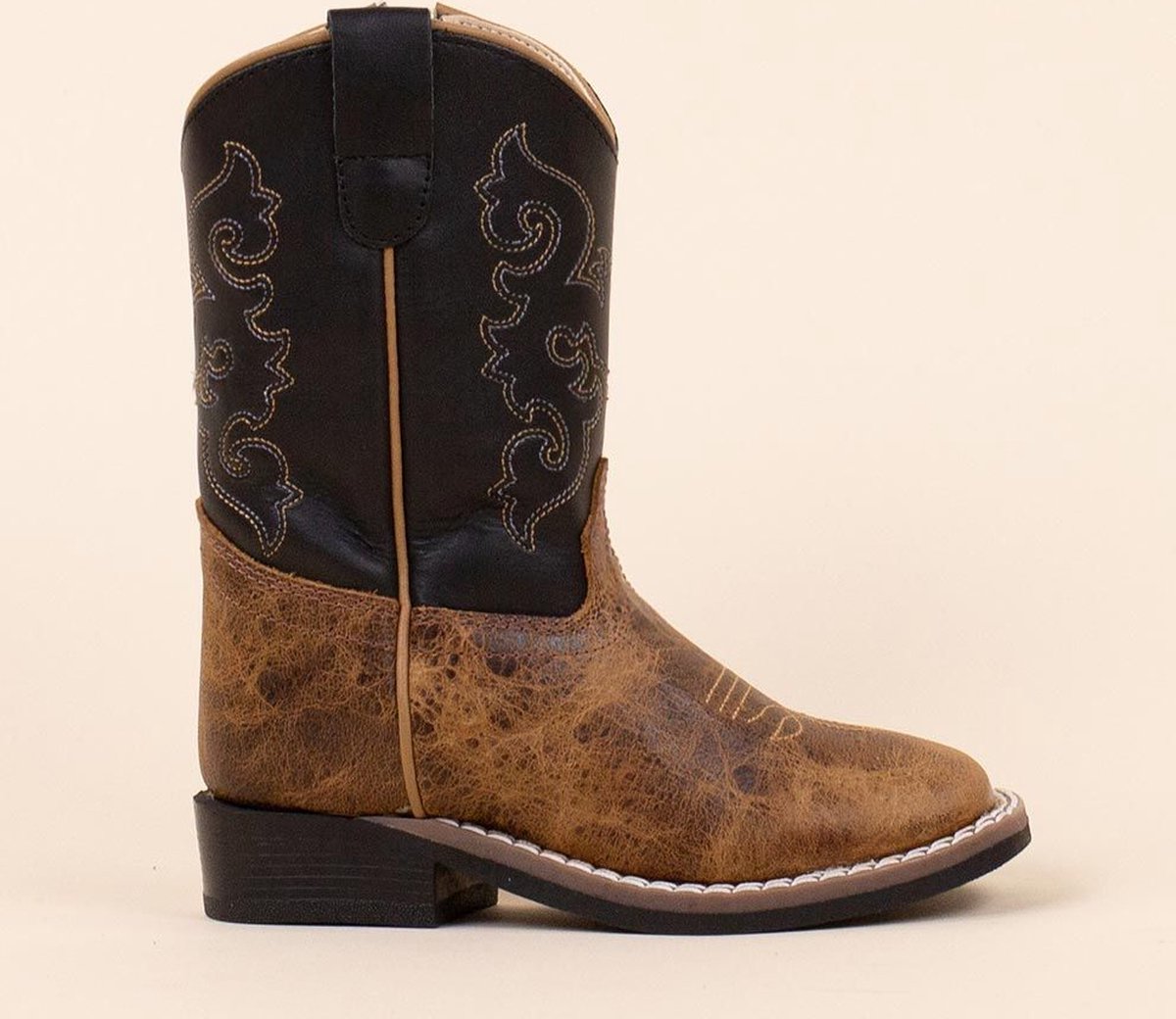 Old West cow laars