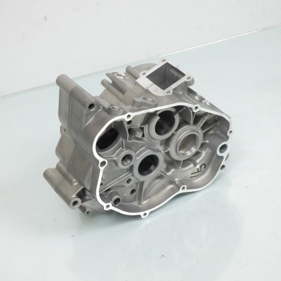 Carter Moteur Origine Pour Moto Fantic 50 Caballero Super Motard Neuf Bol carter-moteur-origine-pour-moto-fantic-50-caballero-super-motard-neuf-bol