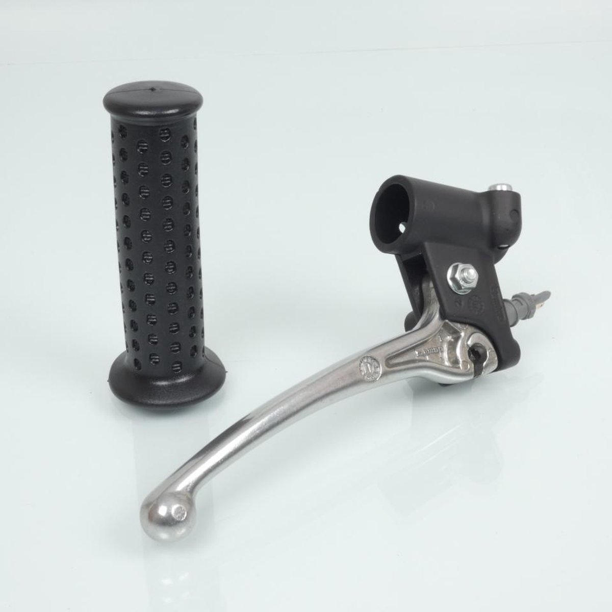 cocotte gauche domino voor scooter piaggio 50 zip sp 1996-2000 2037.04 nieuw