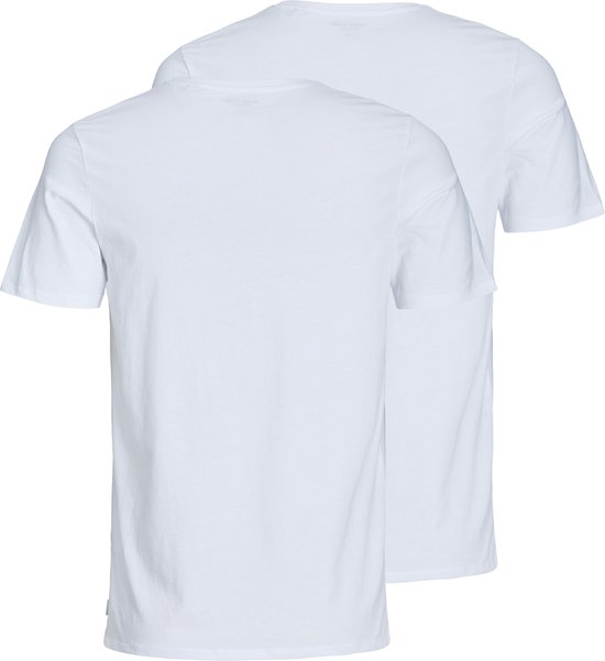 Achterkant van twee witte T-shirts met ronde hals van Jack & Jones.