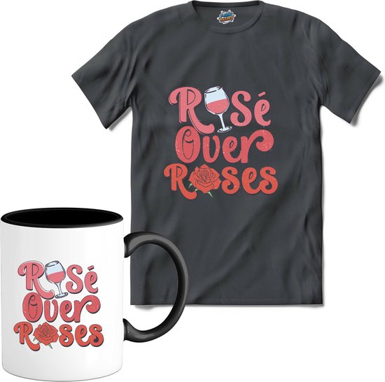 Rose Over Roses | Valentijn - Valentijnsdag - Cadeau - Kado - T-Shirt met mok - Unisex - Mouse Grey - Maat L