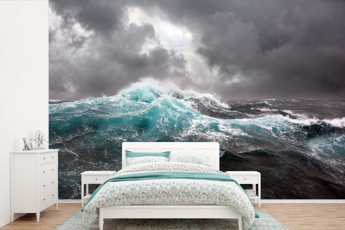 Behang - Fotobehang Oceaan - Storm - Golf - Breedte 600 cm x hoogte 400 cm