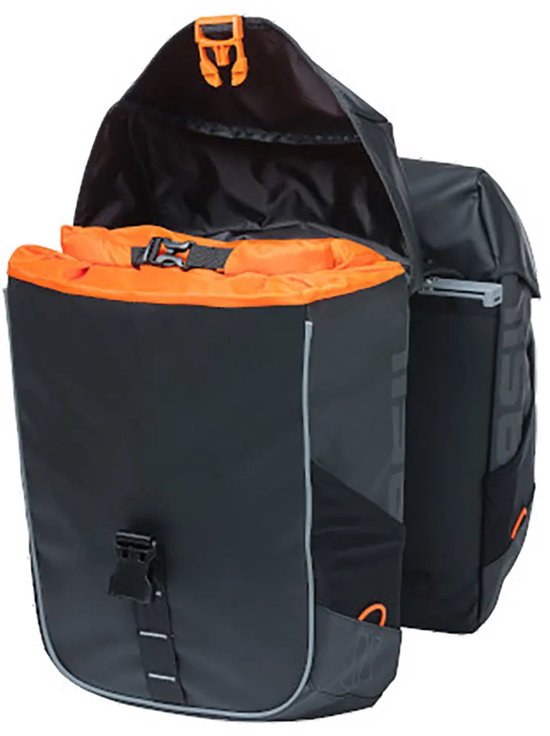 Basil Miles Dubbele Fietstas 34L Zwart/Oranje Waterdicht Tarpaulin Met MIK Adapterplaat Reflecterend Voor E-bike & Fietsvakantie — afbeelding 5