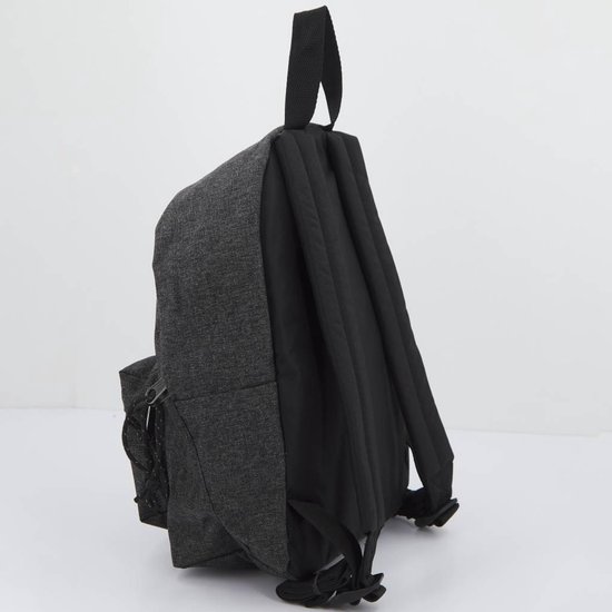 Zijaanzicht van een donkergrijze Eastpak Orbit rugzak in denimlook.