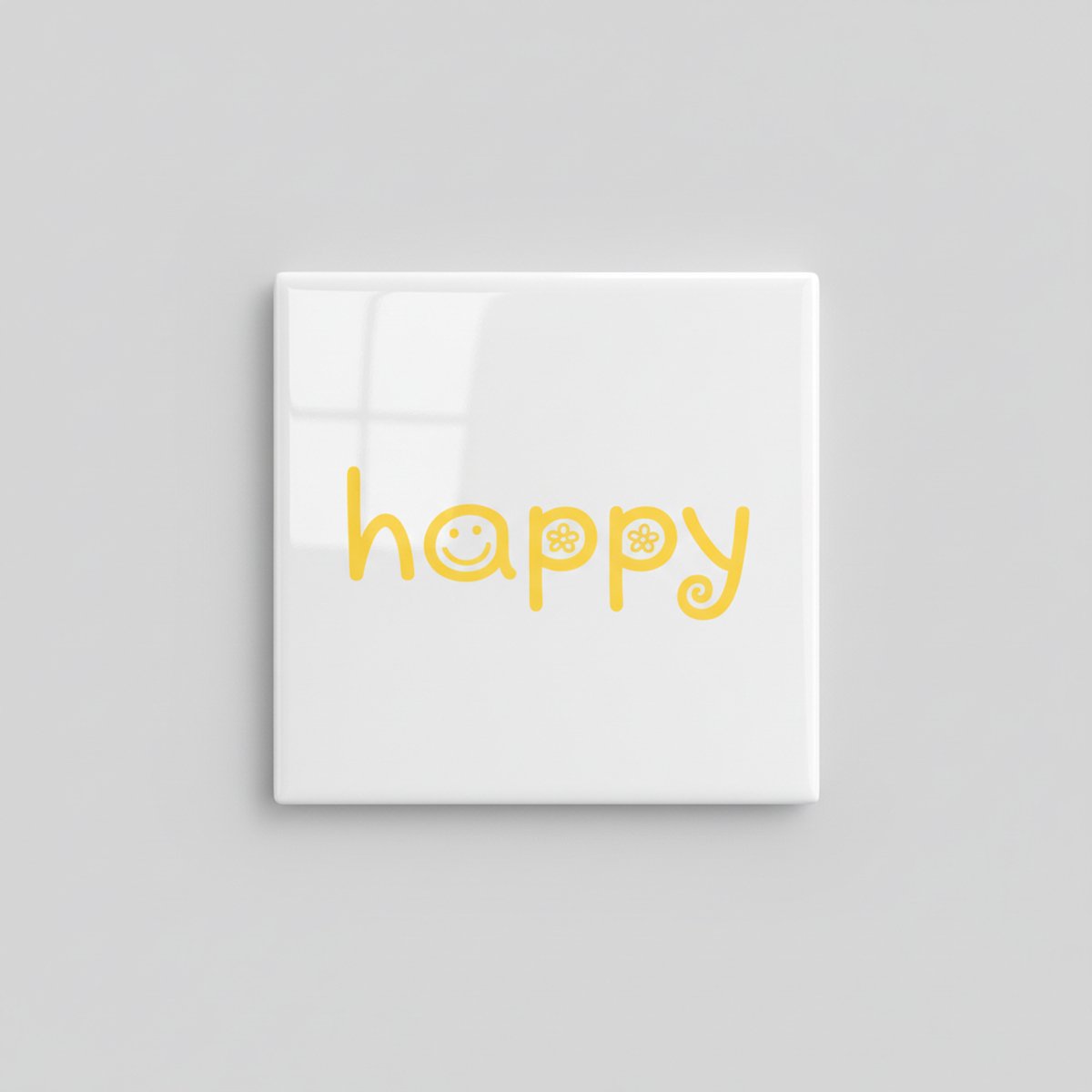 Nevolis “Happy” Gele Aesthetic Tegel 15×15 cm – Schattige Positieve Quote Keramische Wanddecoratie & Cadeau Multi Color