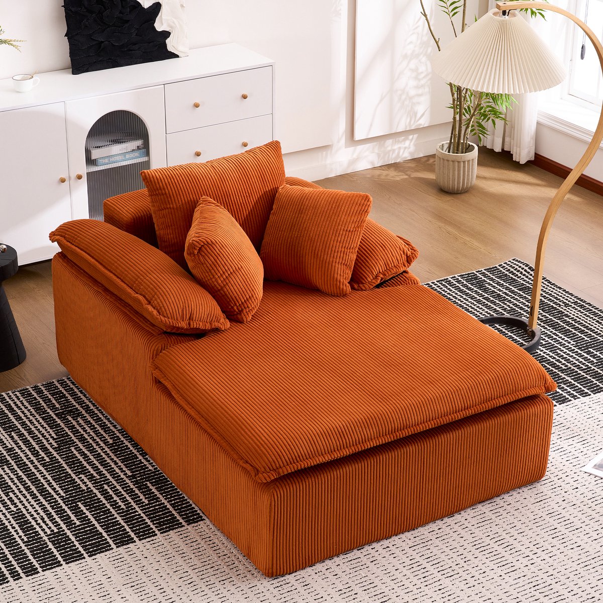 Gutent-Bank Een 46 cm hoge relaxbank, ontworpen in een interieurstijl, met een frameloos design. Een extra comfortabele relaxbank om op te lezen, voorzien van brede armleuningen, die geen montage vereist.