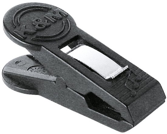 Zwarte K&M bladmuziekklem met metalen inzetstuk en K&M logo.
