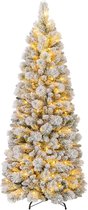 Gevlokte kerstboom met 170 warmwitte LED-lampjes, staand op een zwarte standaard.
