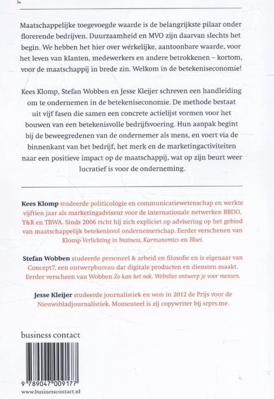 Achterkant boek 'Handboek Betekenisvol Ondernemen'. Bevat tekst over maatschappelijke toegevoegde waarde, duurzaamheid, MVO en de betekeniseconomie. Auteursinfo en ISBN.