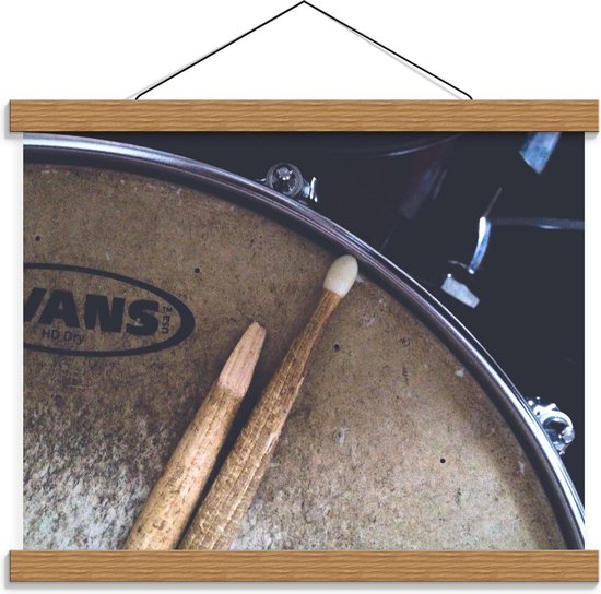 Schoolplaat – Bovenkant van Drumstel met Sticks - 40x30cm Foto op Textielposter (Wanddecoratie op Schoolplaat)