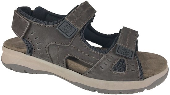Bruine nubuck sandaal met klittenbandsluiting, logo en taupekleurige zool.