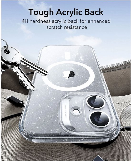 Doorzichtige glitterhoes met MagSafe-ring en Camera Control, met sleutels naast een tas, om de duurzaamheid te benadrukken.