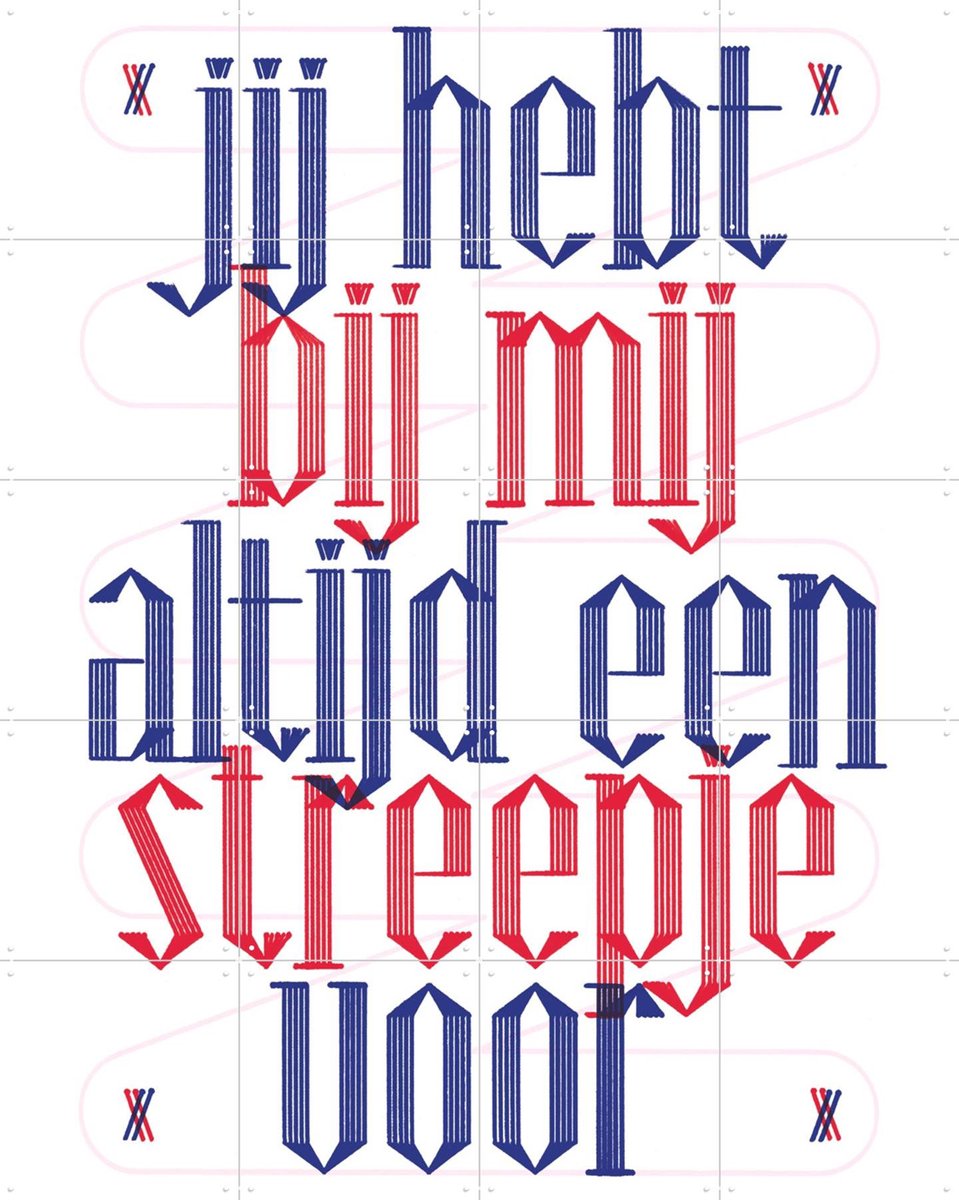 IXXI Streepje voor, Studio Turbo - 80 x 100 cm - Gratis ophangtool - Grote wanddecoratie en posters - Grafisch Ontwerp, Typografie, Speels, Woonkamer