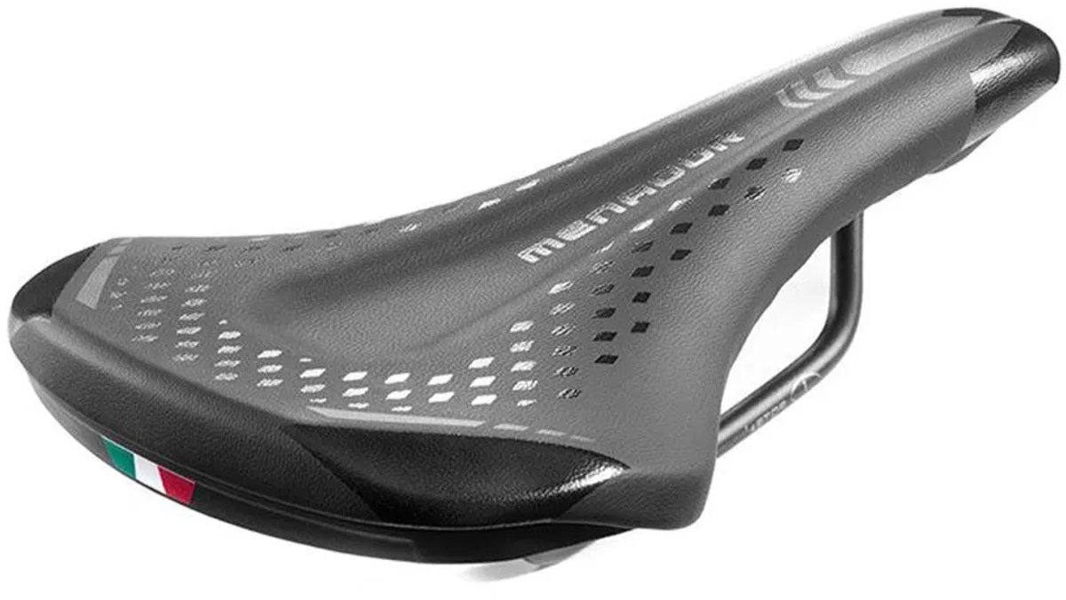 Mvtek Menador Zadel Zwart 145 mm