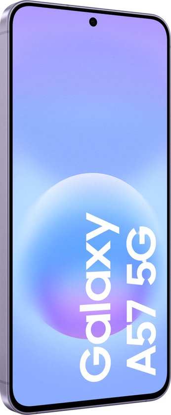 Zijkant van de Samsung Galaxy A57 5G in lavendelkleur, met een blauw en paars abstract design op het scherm.