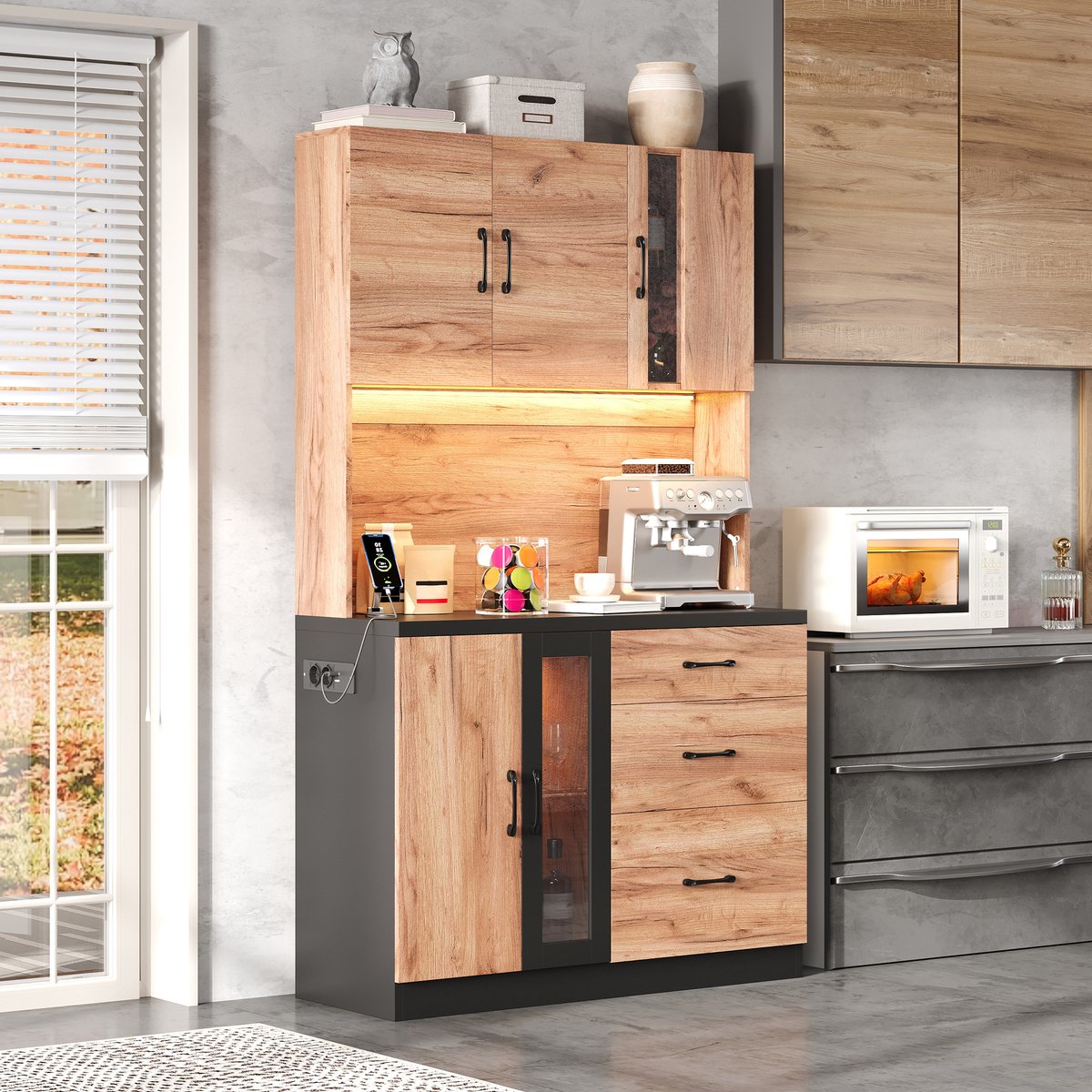 Keukenkast - Modern Keukenhoogkast Met Ledverlichting En Stopcontacten - 3 Laden En Verstelbare Planken Voor Keuken En Eetkamer - MDF - Zwart En Houtkleur - 105 X 40 X 180 Cm