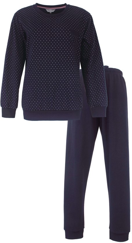 Donkerblauwe pyjamaset met witte stippen, bestaande uit een longsleeve top en een lange broek.