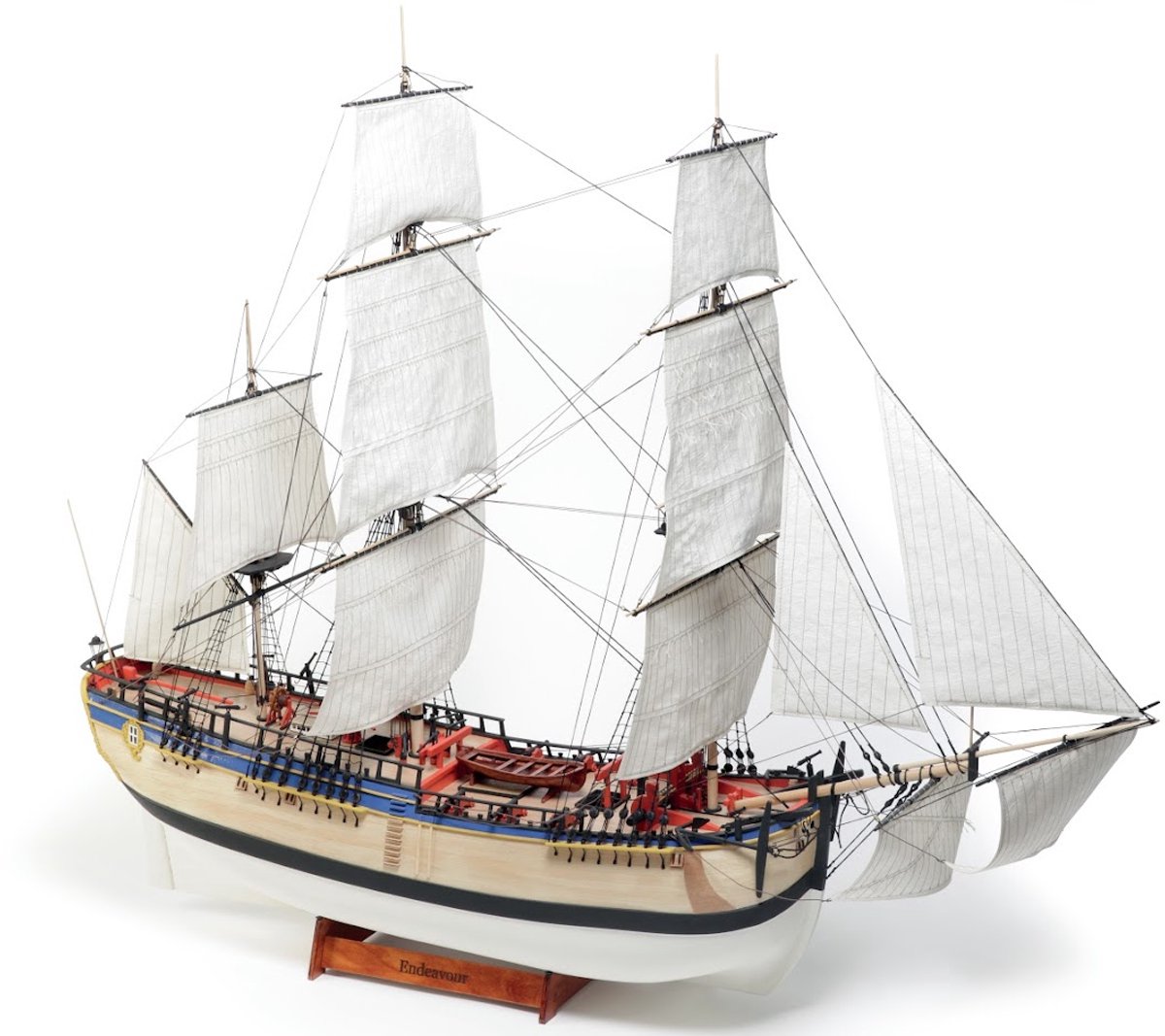 Billing Boats 514 HMS Endeavour
