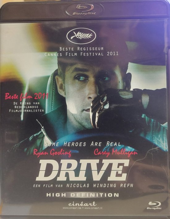 Blu-ray hoes van de film Drive met Ryan Gosling aan het stuur, winnaar Beste Regisseur Cannes 2011.