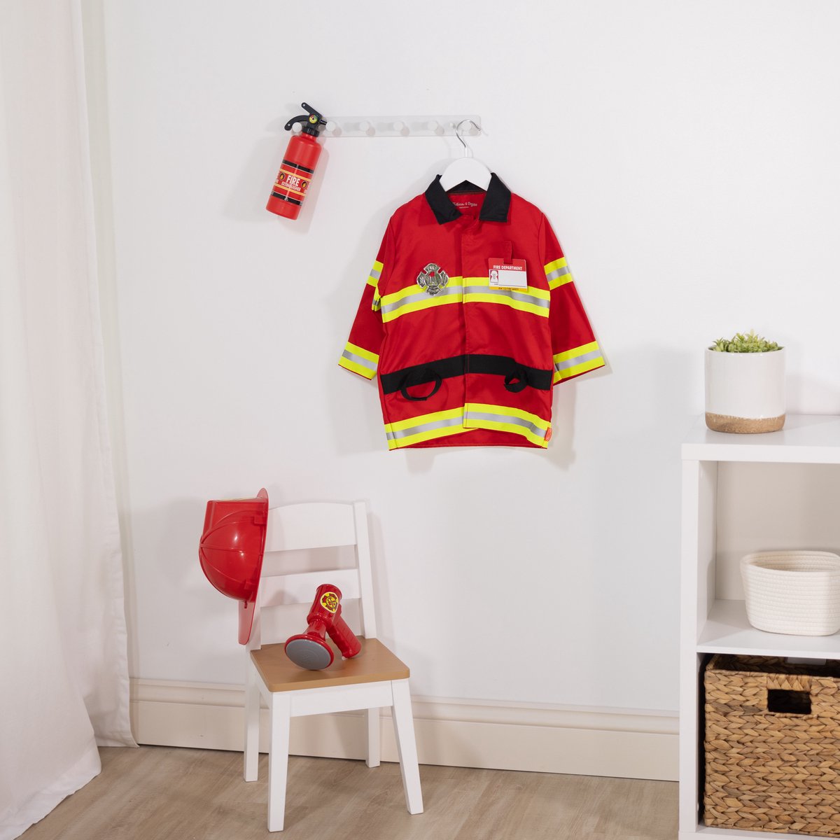 Melissa & Doug – Verkleedset brandweer – Inclusief megafoon met geluid — afbeelding 8