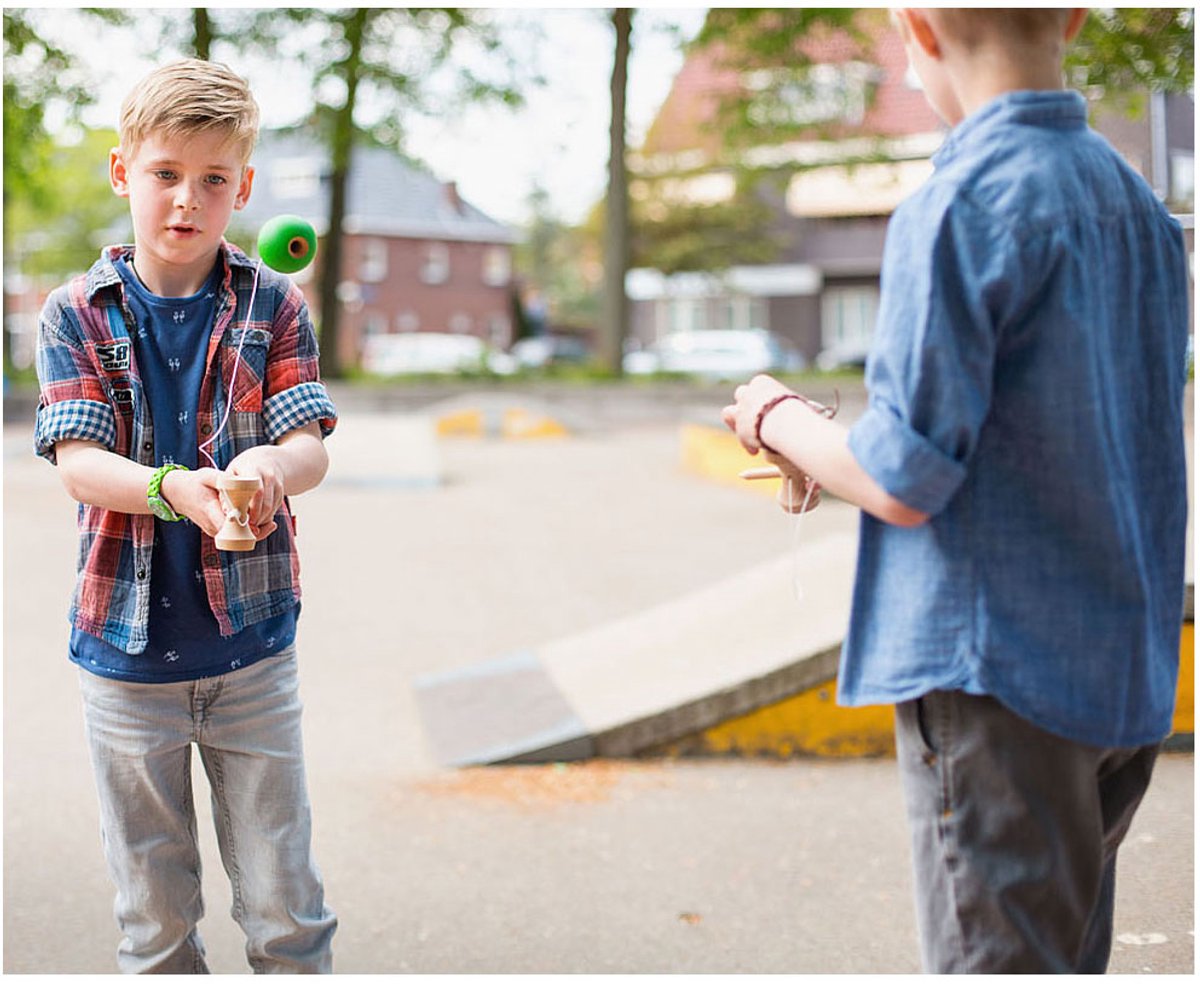 BS Toys Kendama Spel - Vangspel - Japanse Behendigheidsspel vanaf 8 Jaar - Vangbal - Kinder Speelgoed - Houten Spel - Coördinatie Training - Kendama spel - Houten speelgoed — afbeelding 5