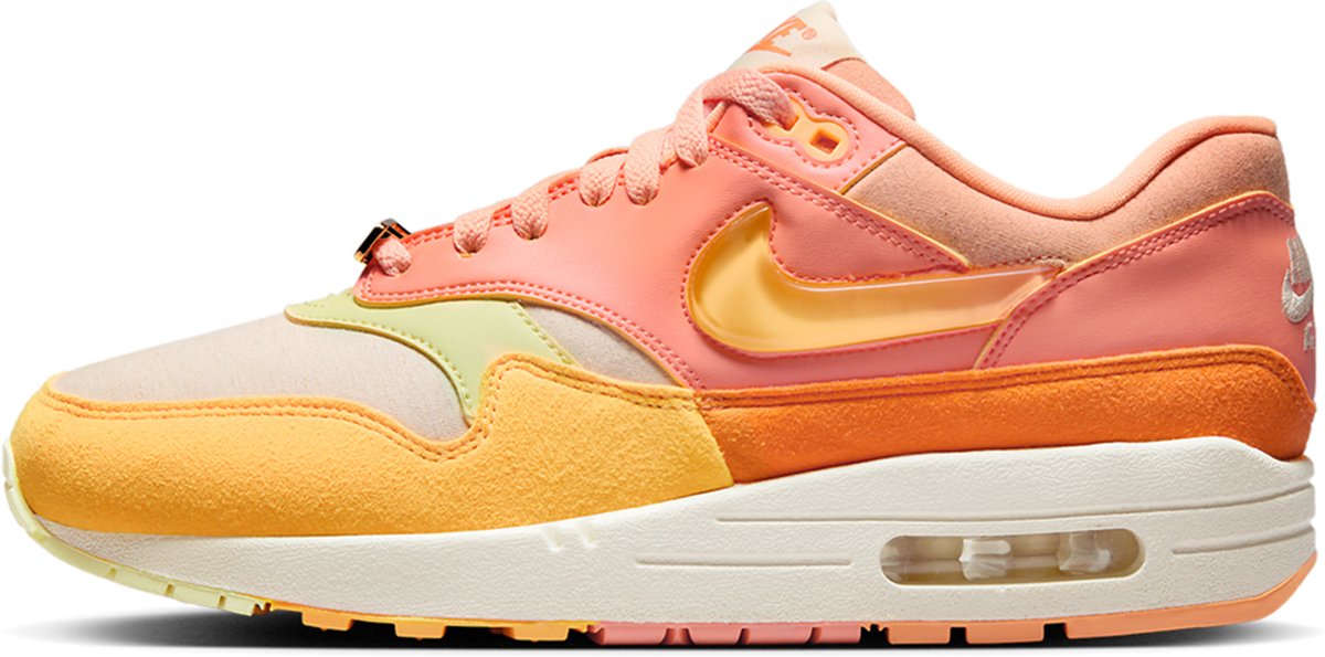 Nike Air Max 1 ‘Puerto Rico Forest’ . Wit