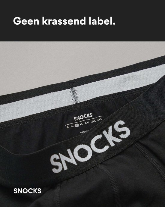 Detail van de zwarte tailleband van SNOCKS boxershorts met logo en maatindicatie.