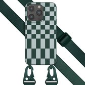 Coque iPhone 14 Pro - Coque design Selencia en Siliconen avec cordon détachable - Vert / Vert à carreaux irréguliers