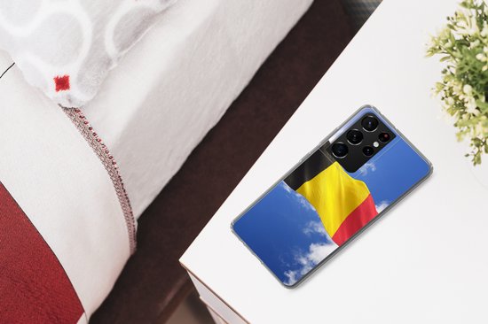 Coque Samsung Galaxy S21 Ultra - Le drapeau de la België flotte dans le ciel - Siliconen