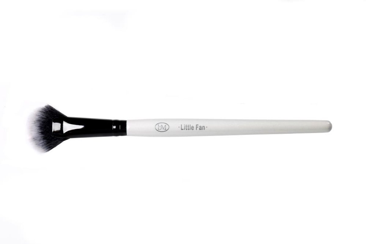 beMineral Brush - LITTLE FAN