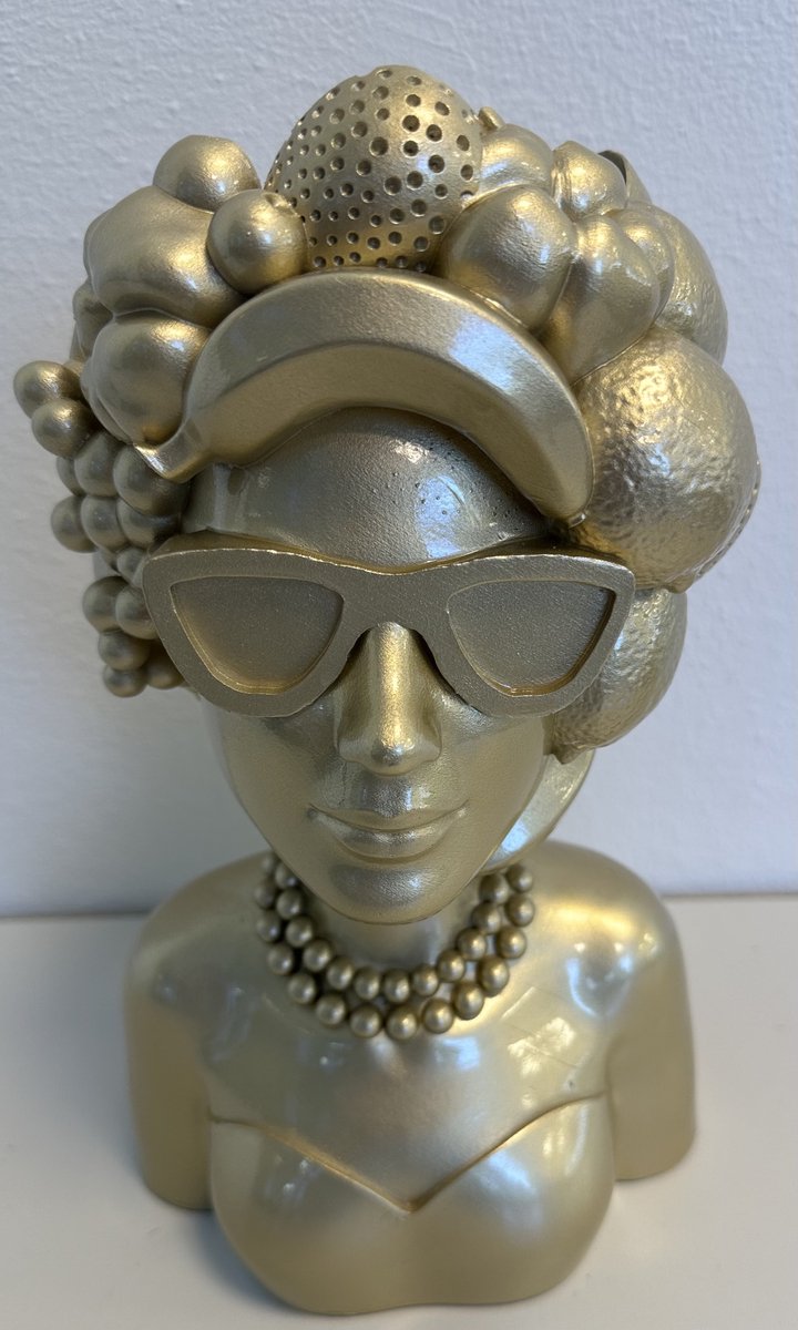 Decoratieve Vaas " Vrouw + Fruit " - goud - hoogte 27 x 16 x dia 10 cm - Polyresin - Woonaccessoires - Decoratieve vazen