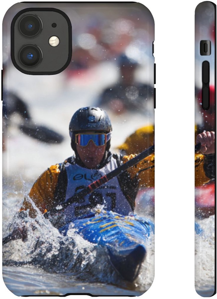 Kajakrace Actie Scène – Telefoonhoesje Geschikt voor iPhone 11