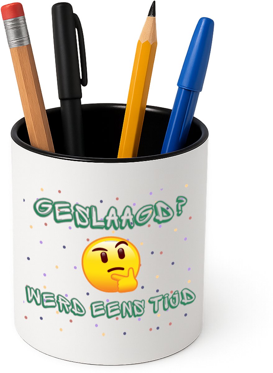 Hacebo® - Geslaagd werd eens tijd Pennenbakje - Geslaagd - geslaagde - pennenhouder - diploma - cadeau voor iemand die is gelsaagd - Pennenbakje zwart