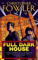 Boekomslag van 'Full Dark House' door Christopher Fowler. Twee mannen, een gebouw en vliegtuigen.