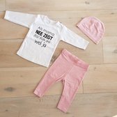 Baby Meisjes cadeau geboorte Setje 3-delig  newborn | maat 50-56| roze mutsje roze broekje en wit shirtje tekst lange mouw als mama nee zegt zegt oma wel ja  | Bodysuit | Huispakje