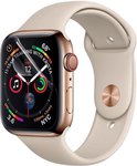 Goudkleurige Apple Watch met beige band en een doorzichtige screenprotector.