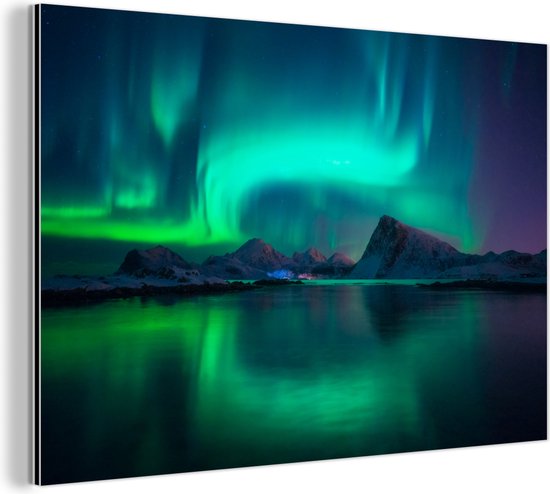 Noorderlicht bij de Lofoten in Noorwegen Aluminium 90x60 cm - Foto print op Aluminium (metaal wanddecoratie)