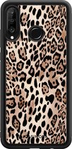 Casimoda® telefoonhoesje - Geschikt voor Huawei P30 Lite - Luipaard print bruin - Zwart TPU hoesje - Backcover - Goudkleurig - Luipaardprint