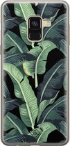 Casimoda® hoesje - Geschikt voor Samsung A8 (2018) - Palmbladeren Bali - Backcover - Siliconen/TPU - Groen