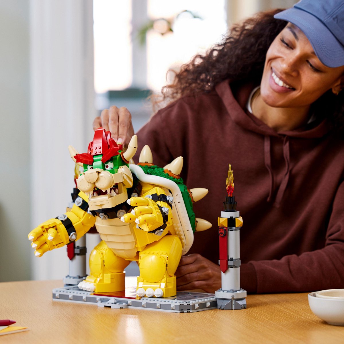 LEGO Super Mario De machtige Bowser, Bouwbaar 3D Model, Verzamelitem & Cadeau Idee - 71411 — afbeelding 2