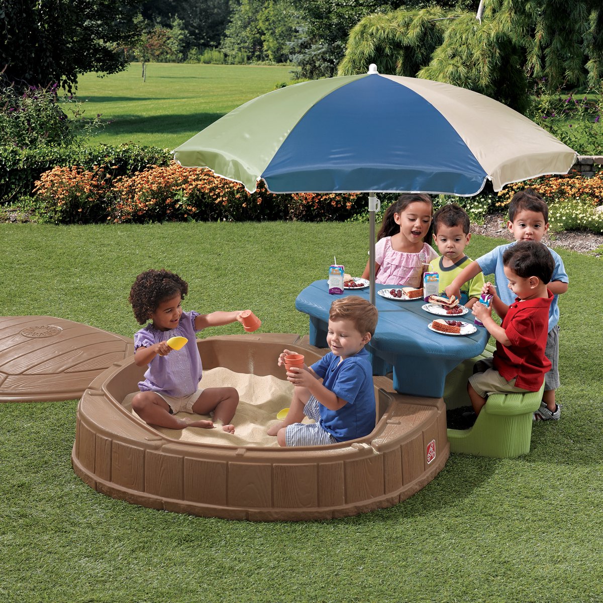 Step2 Bac à Sable Extérieur pour Enfants avec Couvercle, Beige