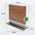 Afmetingen van het walnotenhouten messenblok: 25x25x10 cm, gewicht 2.4 kg.