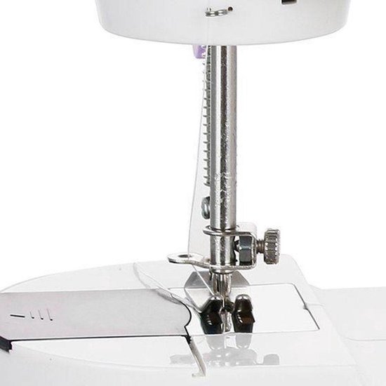 Emerio SEW 122275 - Semiautomatische Naaimachine
