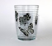 Theeglas met handgeschilderde vlinders