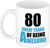 80 great years of being awesome cadeau mok / beker wit en blauw