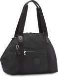Vue de côté du sac Kipling ART M noir avec fermeture éclair, poche avant et porte-clés singe Kipling.