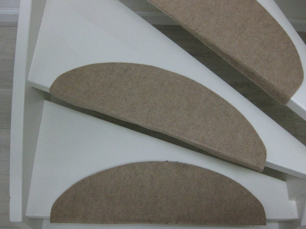 Trapmatten Tripoli- 65 x 25 cm- Beige- 15 stuks