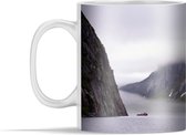 Mok - Fjord in het Nationaal park Gros Morne in Noord-Amerika - 350 ml - Beker